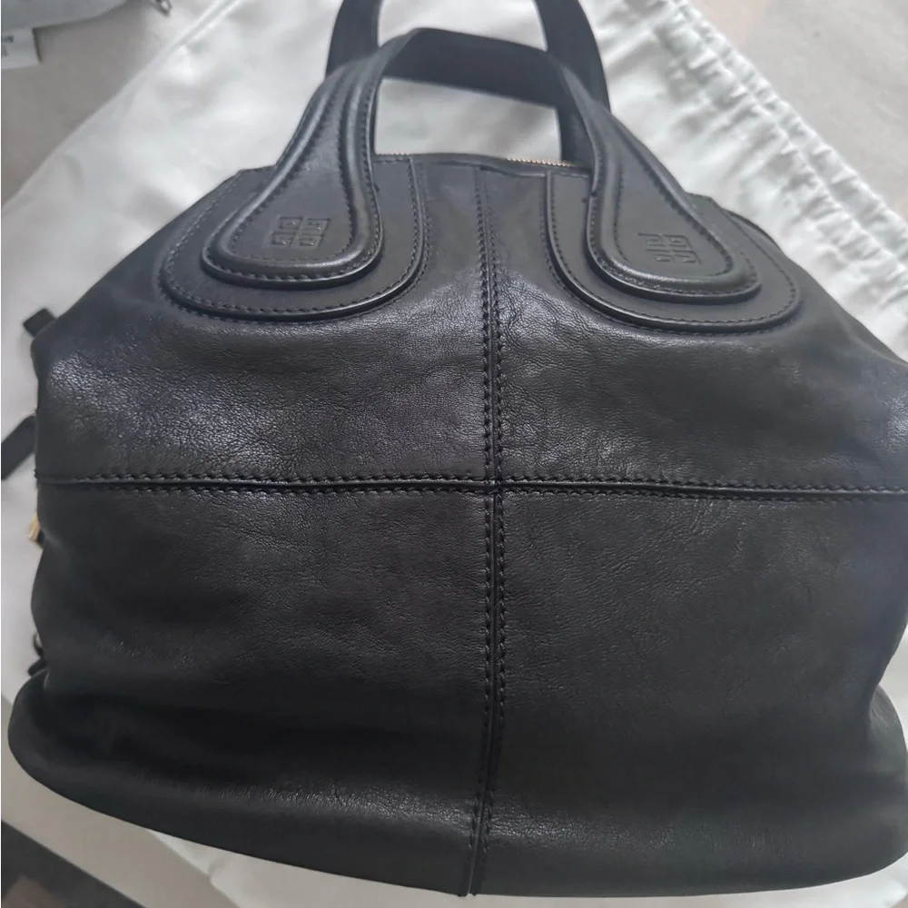 Givenchy classic leather